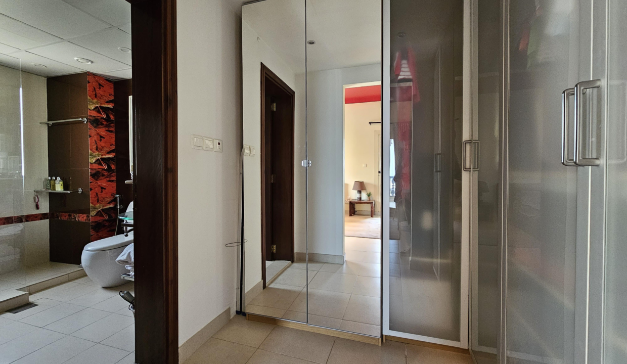 2cc14ecb-43b1-11ef-beda-723540f77649