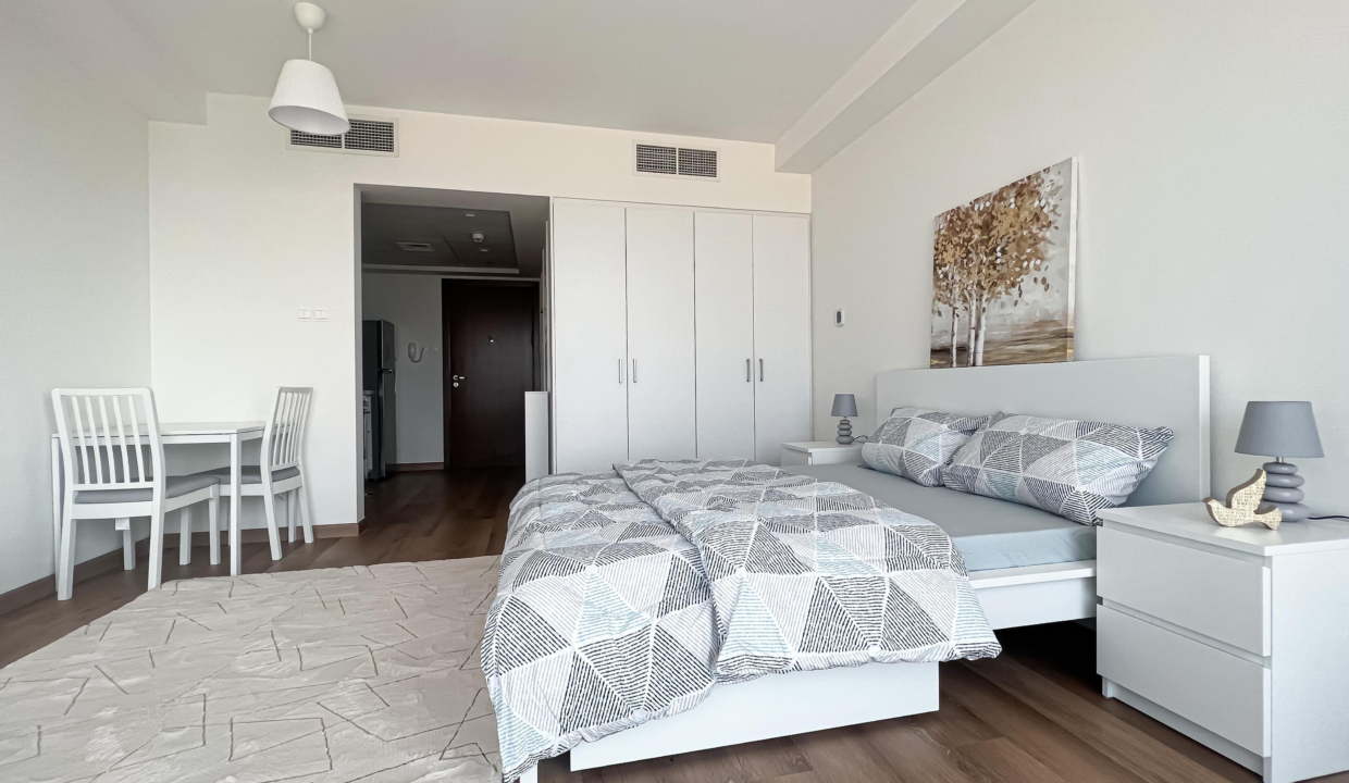 574d899a-719a-44f9-a0b1-74e5956e4afe