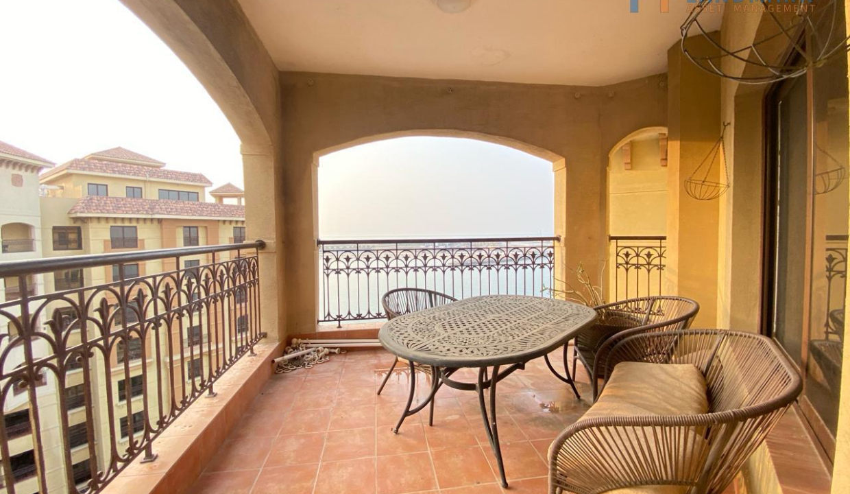 c2b52222-507c-4cb3-9113-cf76ca33c03b