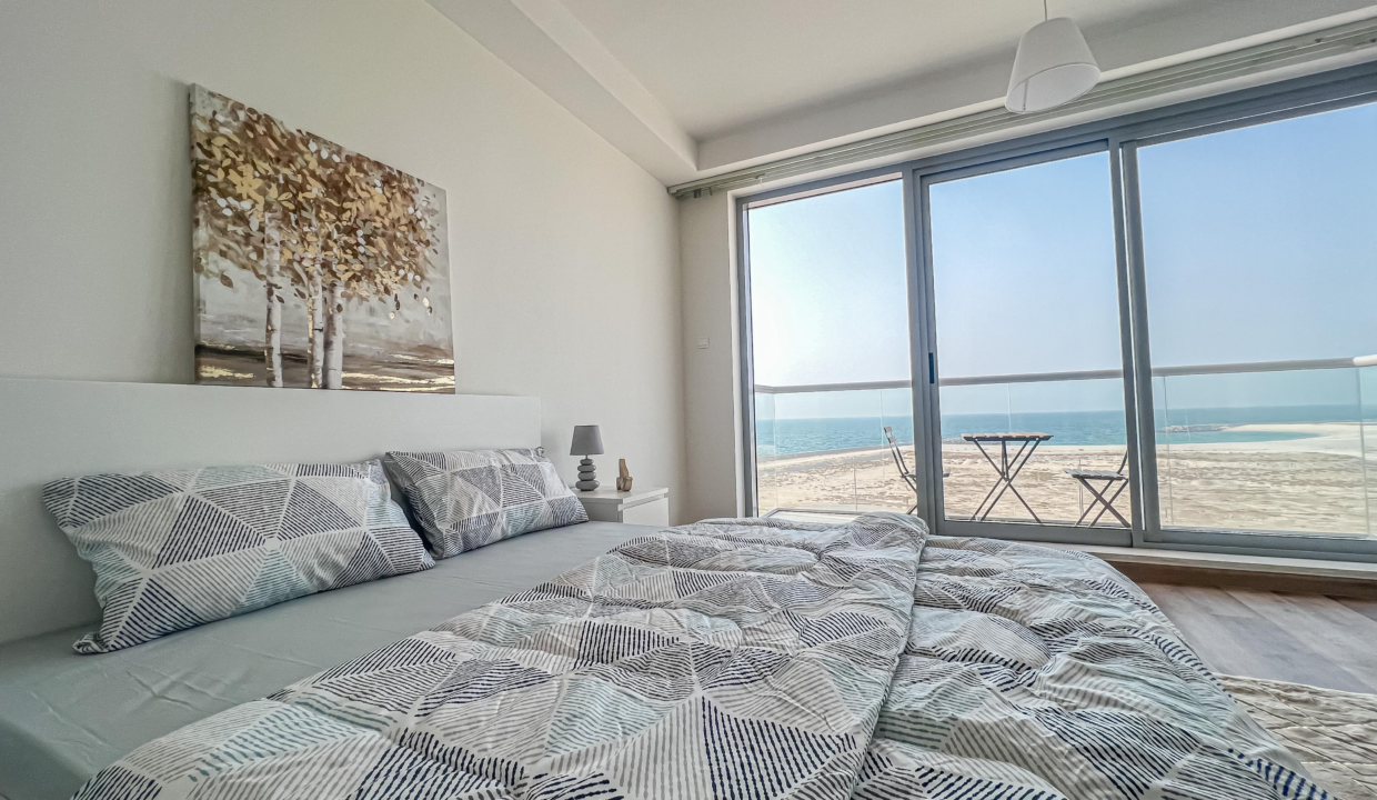 e5517fa0-4328-4615-943f-f7e8e444a291