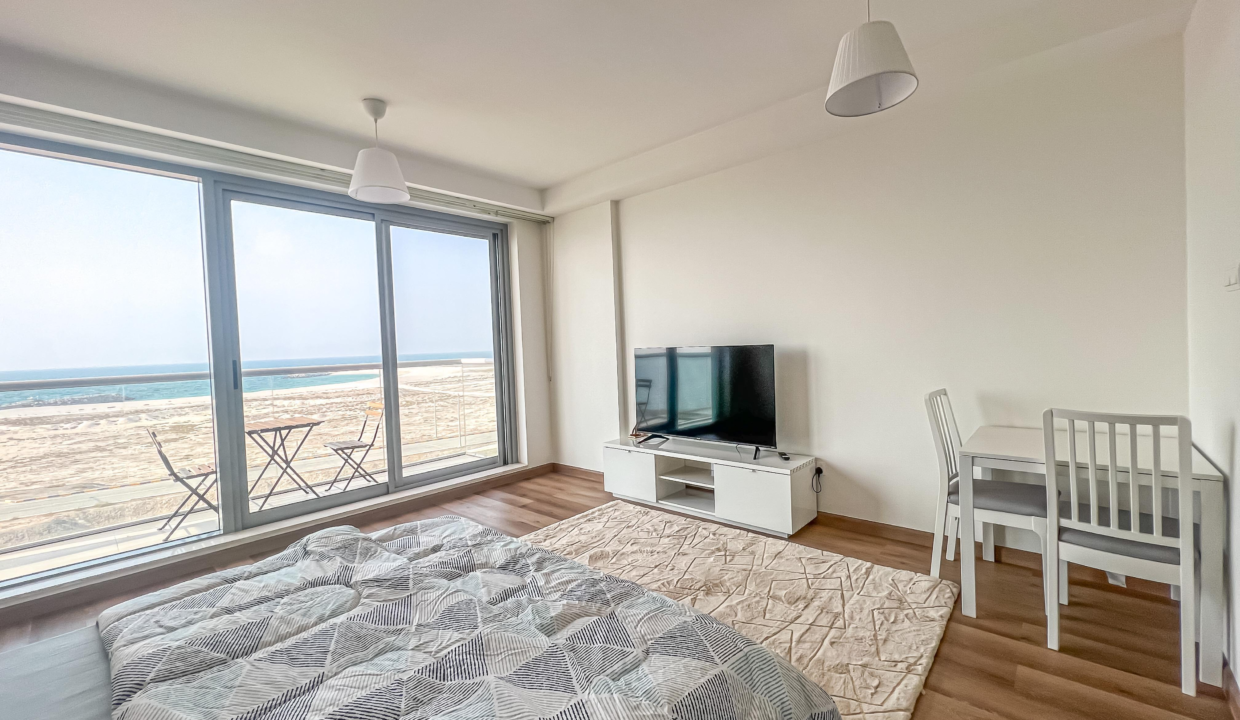 fe20fe2b-d12a-4303-9b52-6e209f8183c0