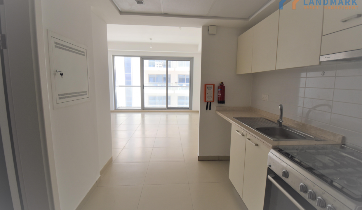 901cef2b-305a-4416-8db3-456bd6d50e14