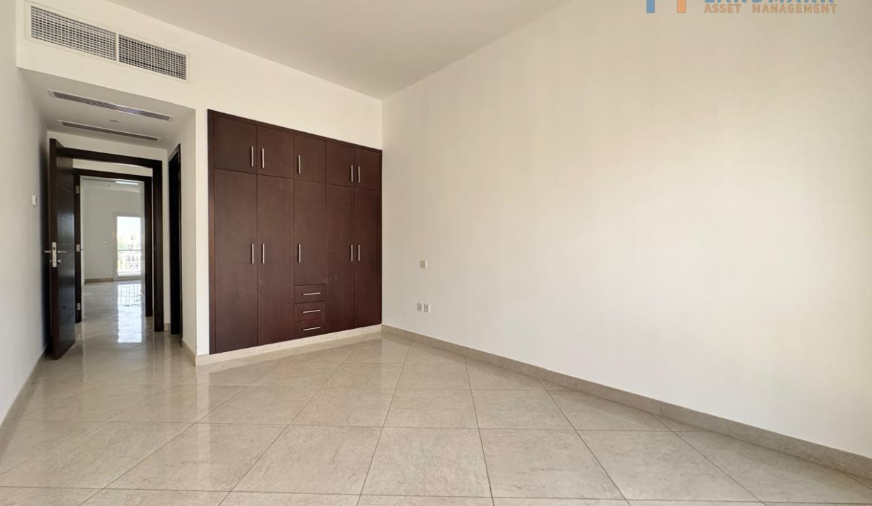 6c1a1c05-8304-11ef-8ce8-5e008459f457