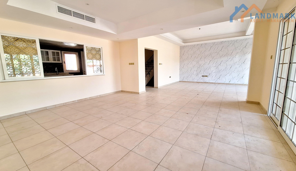 b701dc56-95c2-11ef-8bff-7212e52330ee