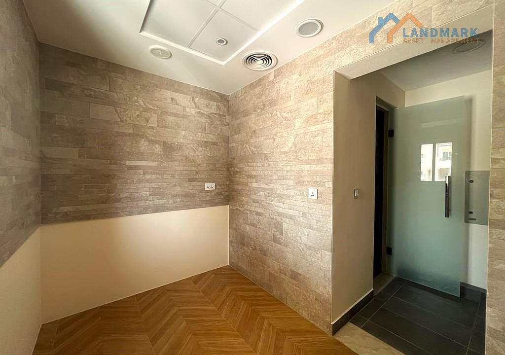 2ae9470b-4dd2-4aca-b2ff-72cf20ee6818