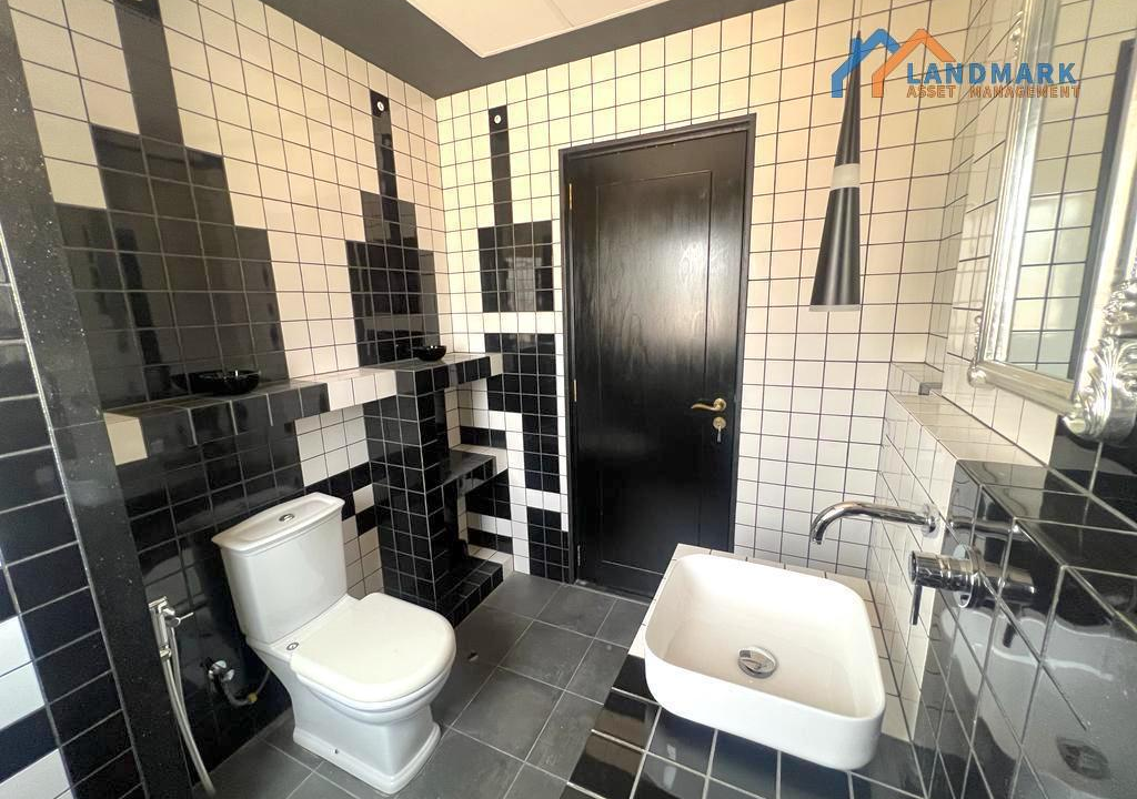 2f76f522-ed65-4414-b282-e3813c9556f2