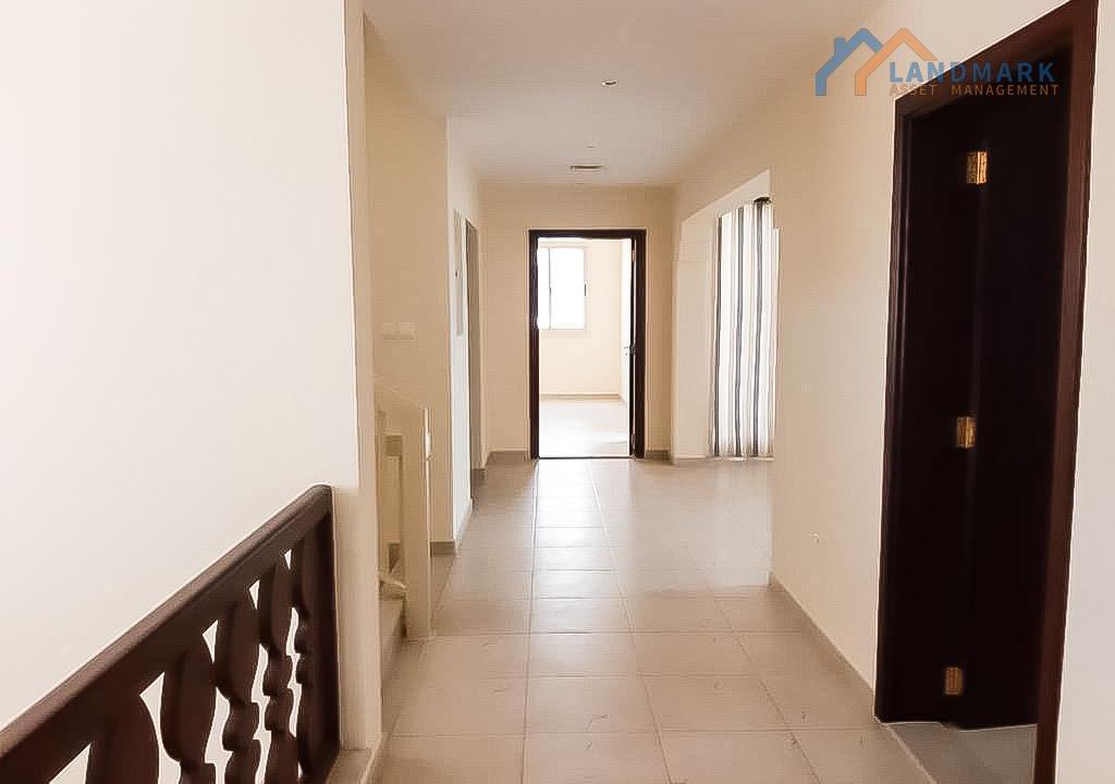 330e0049-957a-4247-bda3-de534f1b007b