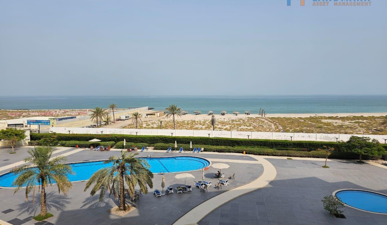 e0c7ba3a-c717-4eef-b8b3-e0125b91a4b6