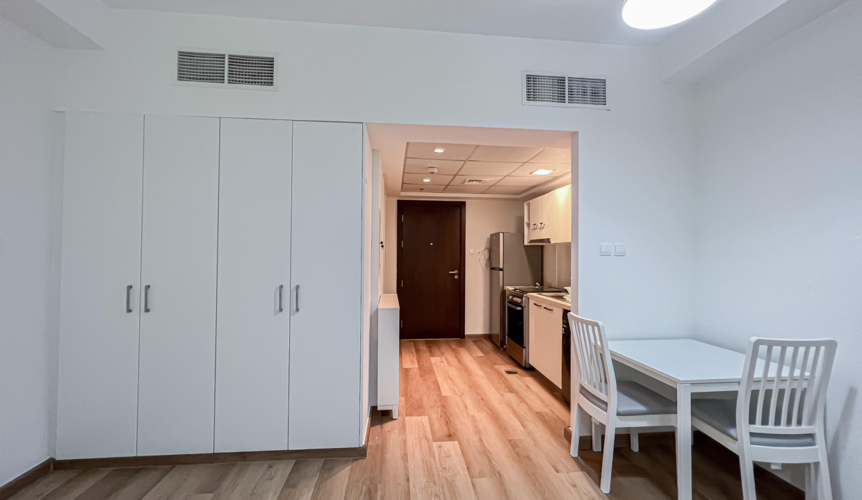 b970f1d5-8489-49cc-912e-b828e582d382