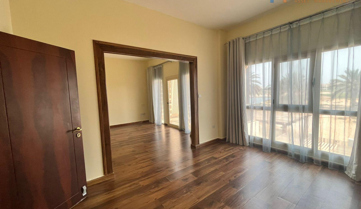 c1d767de-b93f-11ef-a69b-0ac92ef8dcc9